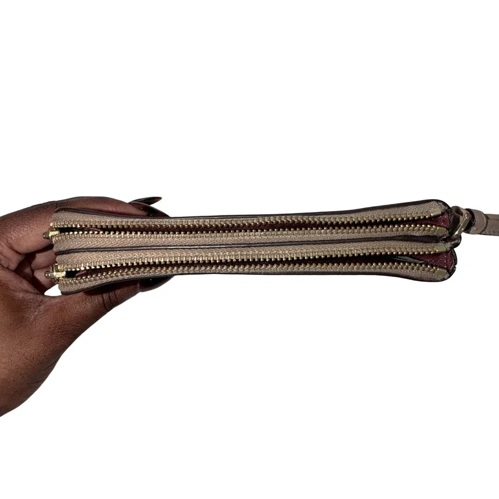 Coach Double Zip Wristlet Taupe Pebble Leather